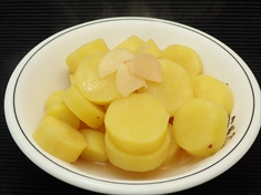 さつまいもと生姜のレモン煮