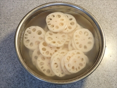 レンコンのピリ辛煮物の作り方