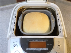 ホームベカリーで美味しい食パンの作り方