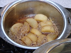 大根と豚ひき肉と生姜の甘辛煮の作り方