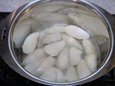 里芋と豚ひき肉の甘辛煮の作り方