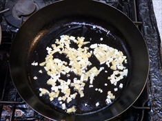 トマトをたくさん使うの水なしカレーの作り方