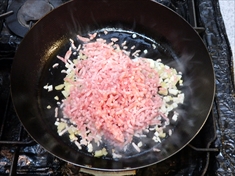 トマトをたくさん使うの水なしカレーの作り方