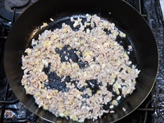 トマトをたくさん使うの水なしカレーの作り方