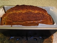 しっかりと膨らむ　溶かしバターで作るバターパウンドケーキの簡単レシピ