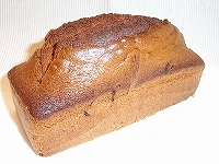 しっかりと膨らむ　溶かしバターで作るバターパウンドケーキの簡単レシピ