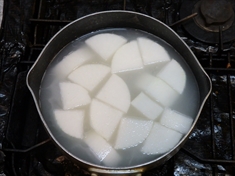 大根のピリ辛煮物の作り方
