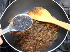 出汁をとった後の鰹節の赤味噌味ふりかけの作り方