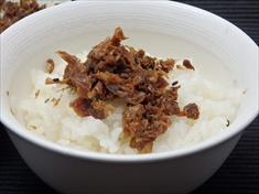 出汁をとった後の鰹節の赤味噌味ふりかけの作り方