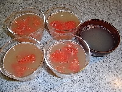 クレープフルーツジュースで作るグレープフルーツゼリーの簡単レシピ