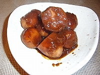 ル・クルーゼで作る里芋の味噌味の煮物