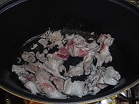 ストウブstaubで作る水なし肉じゃがの簡単レシピ
