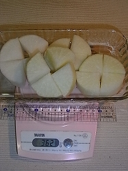 ストウブで作る大根ととりひき肉の甘辛煮