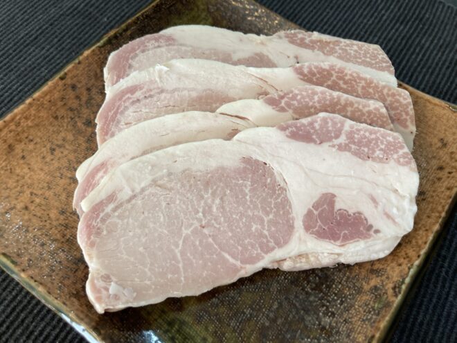 日本ハム　北海道プレミアム　美ノ国　翠麗布巻き熟成ホワイトロースハム　最高に美味い