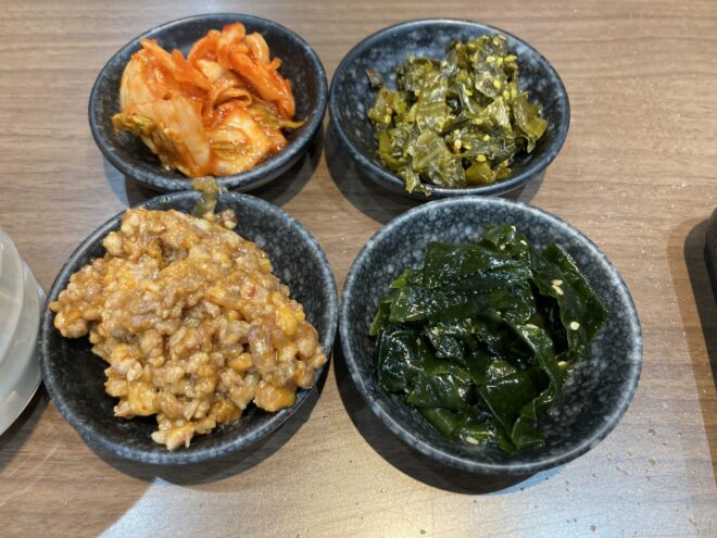 セルフスタイルのステーキ店 あみやき亭グループの 「感動の肉と米」は食事が楽しい♪