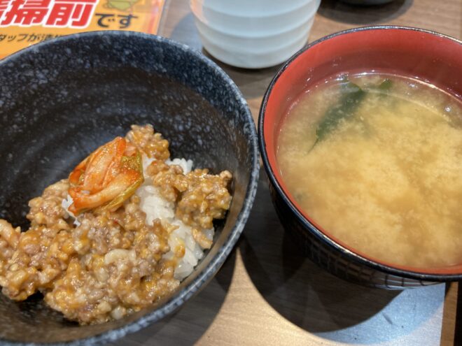 セルフスタイルのステーキ店 あみやき亭グループの 「感動の肉と米」は食事が楽しい♪