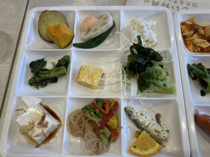 神戸クックワールドビュッフェでのランチ