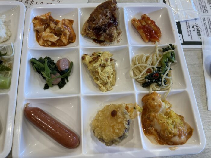 神戸クックワールドビュッフェでのランチ