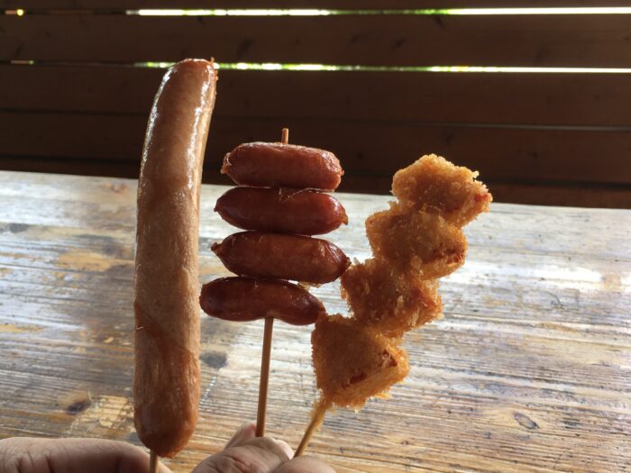道の駅　明宝（磨墨の里公園）の名宝ハムと