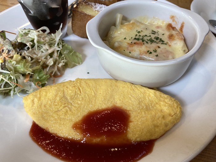 AMUSE CAFE+のオムレツ