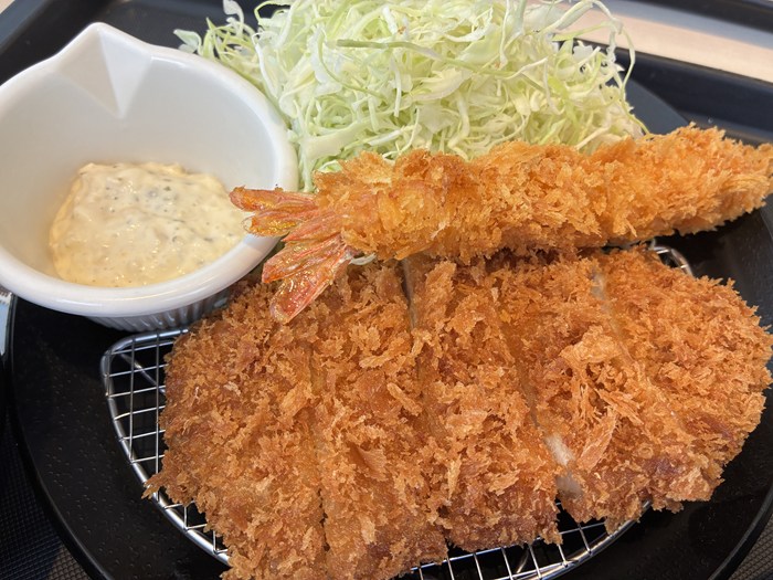 松のやでランチ体験!初めてのロースかつ&海老フライに大満足