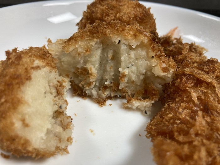 【かつや】安定のロースカツカレーとカツ丼(梅)。